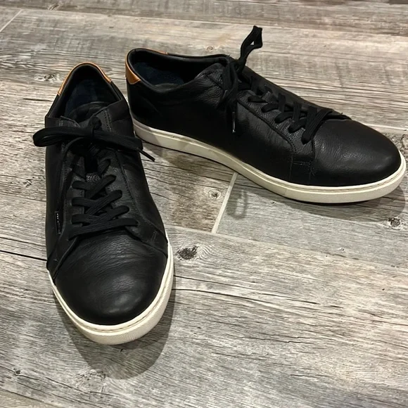 Allen Edmonds Oliver Courtside Men’s Black Leather Lace-Up Sneakers - Picture 5 of 11